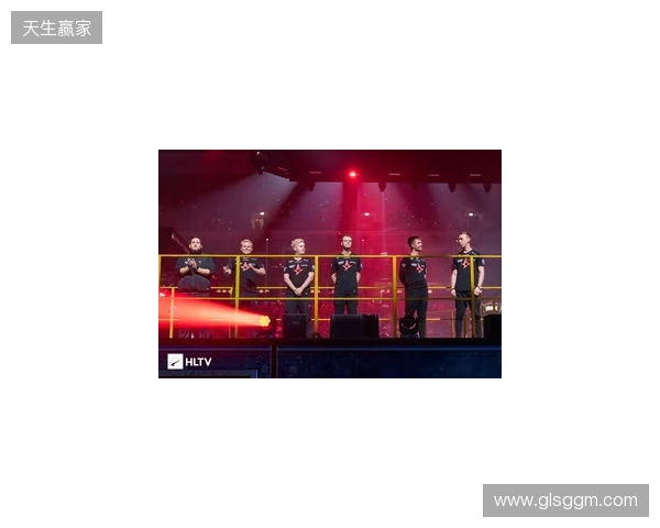 布达佩斯Major第二阶段:天生赢家!NAVI 2-0 B8 布达佩斯Major第二阶段:天生赢家!NAVI 2-0 B8